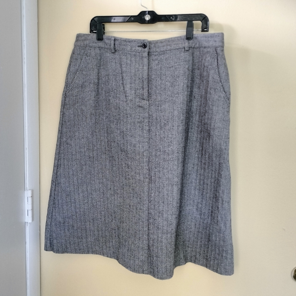 LL Bean Lined Black white herringbone a-line skirt 16P Classic Office Preppy